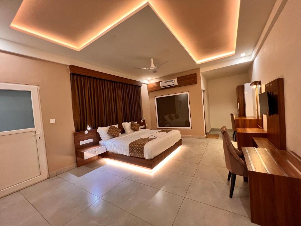 Blue Peaks Holiday Home Munnar Esterno foto